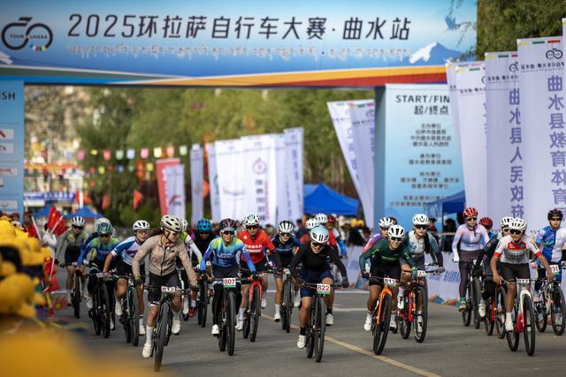 环拉萨自行车大赛曲水站比赛举行