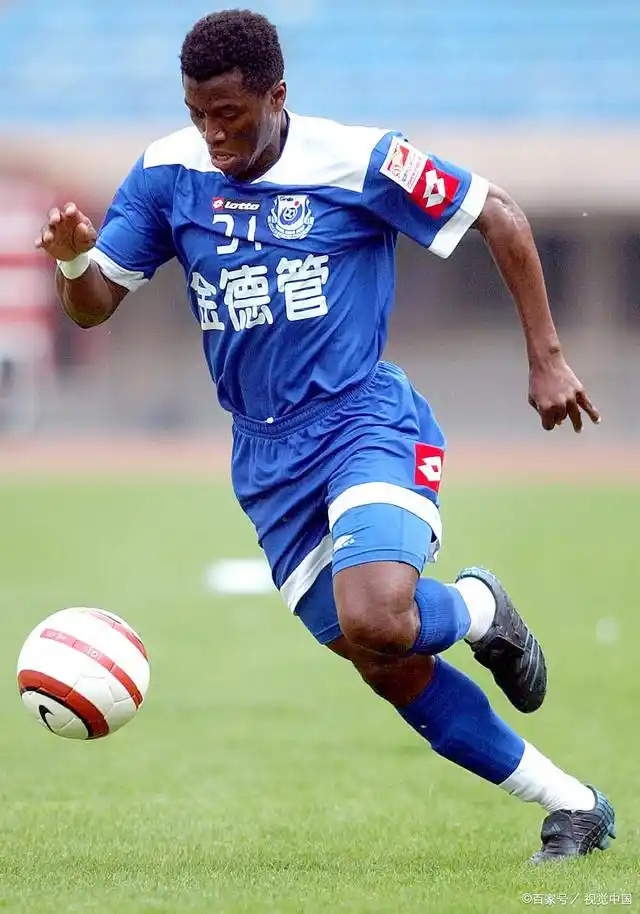 博主：当年在中超失明的班古拉怎么样了？