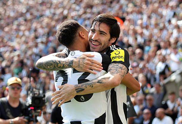 开云体育app在线下载-【英超】托纳利+吉马良斯破门 纽卡2比0十人切尔西