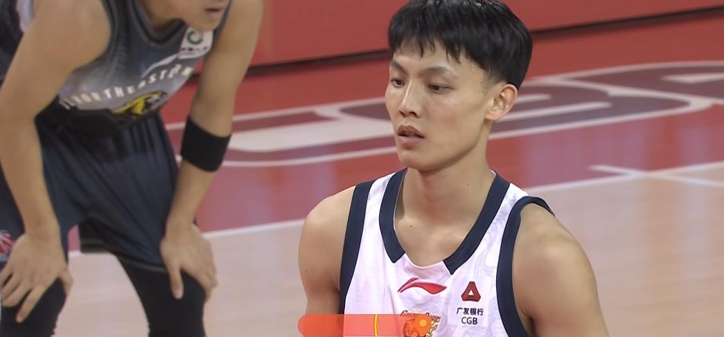 开云体育官网-21分胜吉林！奎因打爽了徐杰复活了，有2件事却让杜锋高兴不起来