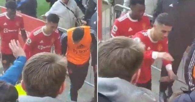 开云体育app-【早报】举债买曼联，60亿卖出？格雷泽家族杠杆的神！