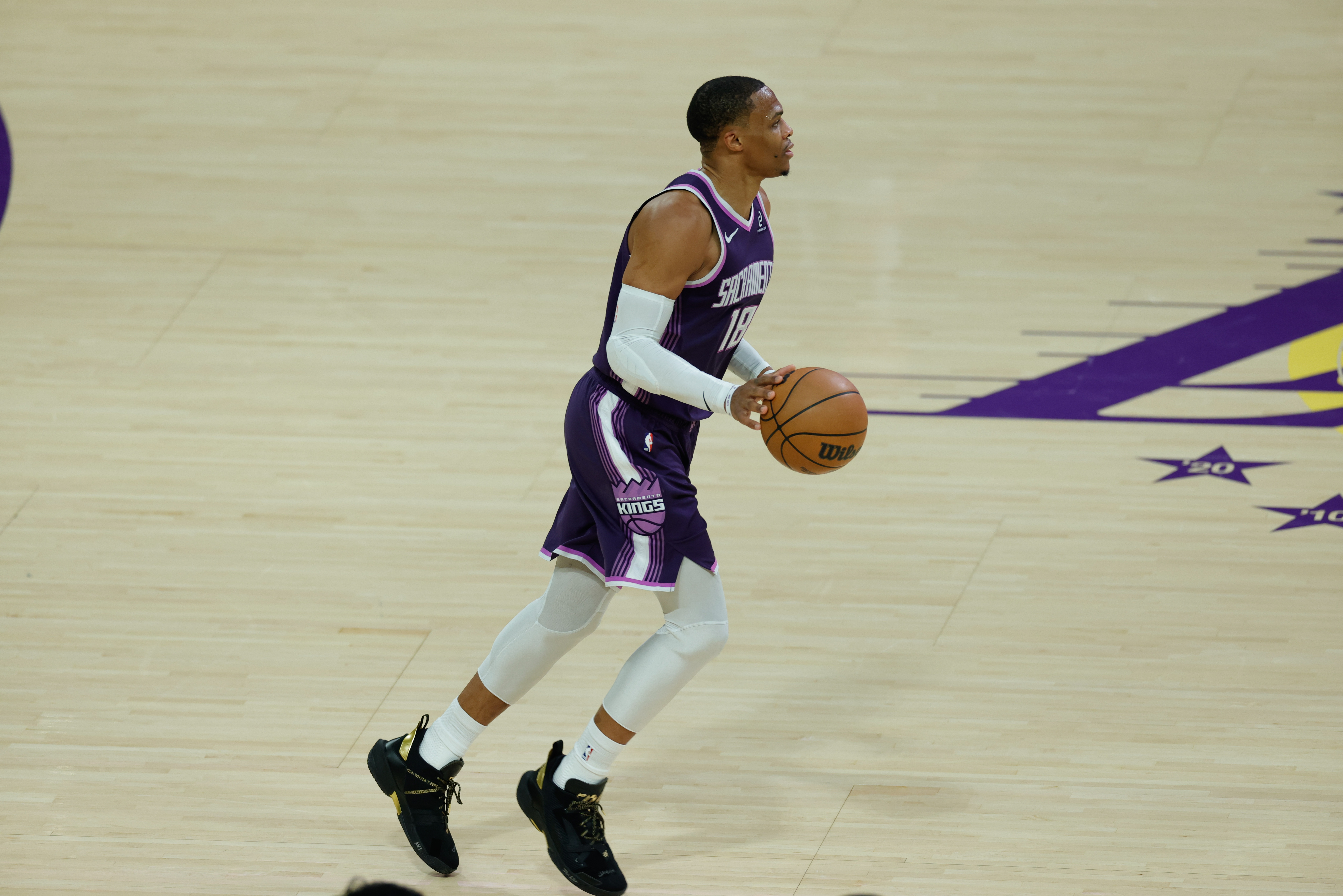 控卫得分榜TOP20!威少登顶 库里紧追 现役7人 保罗与58缘分难解