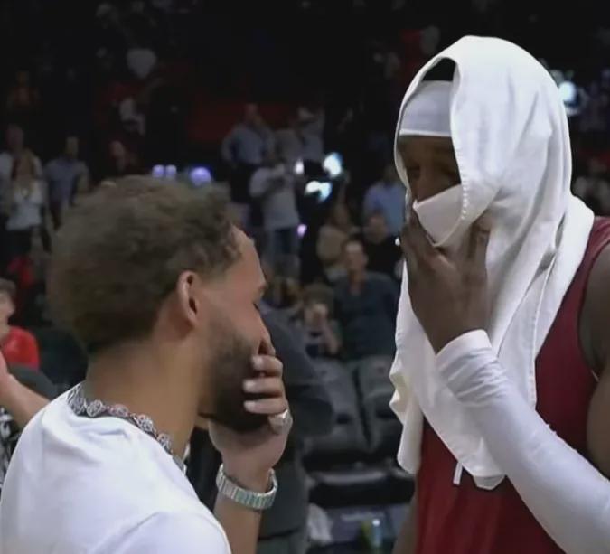 开云体育官方下载-麻了，特雷杨麻了！NBA第一高分背景板诞生