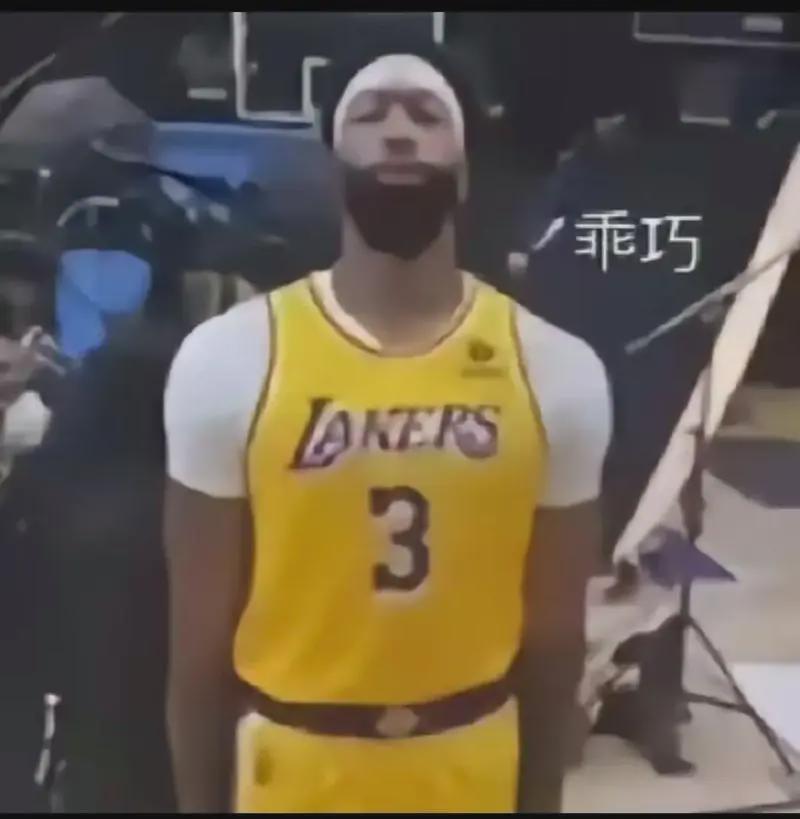 开云体育官方下载-麻了，特雷杨麻了！NBA第一高分背景板诞生